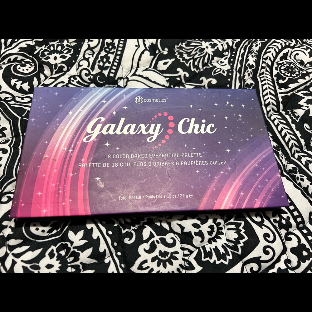bh cosmetics eyeshadow palette